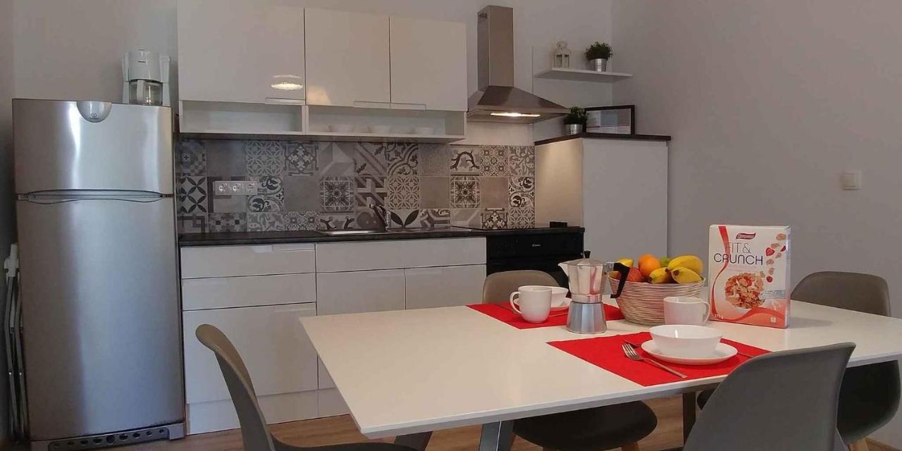 Apartments In Njivice/Insel Krk 34038 Ngoại thất bức ảnh