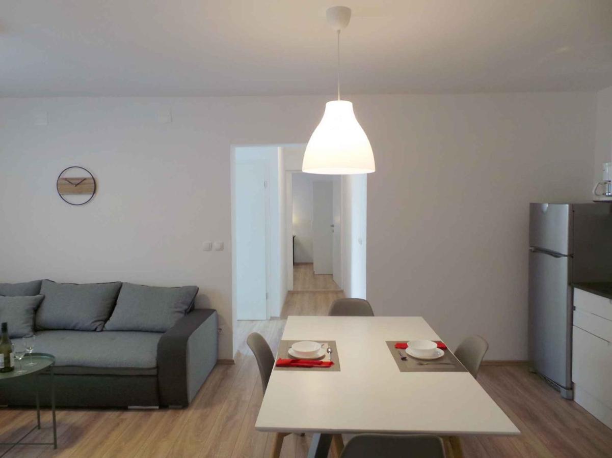 Apartments In Njivice/Insel Krk 34038 Ngoại thất bức ảnh