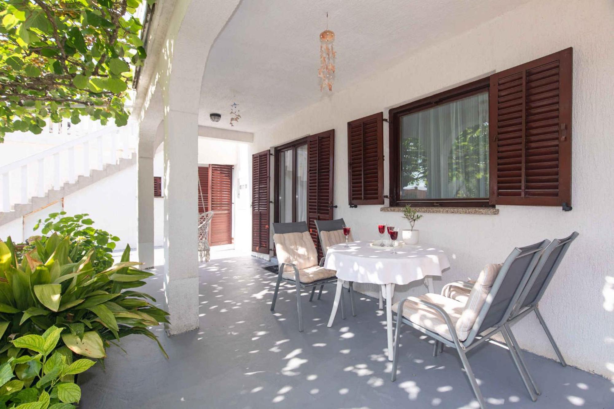 Apartments In Njivice/Insel Krk 34038 Ngoại thất bức ảnh